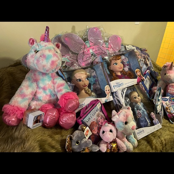 Disney Frozen, Disney Frozen II Toys and Plush Stuffed Animals - Picture 6 of 7